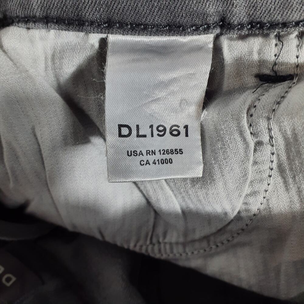 Bloomingdale's Classic Grey Bridget Boot Denim Jeans Size 25 - Picture 4 of 5